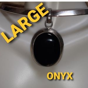 Onyx pendant